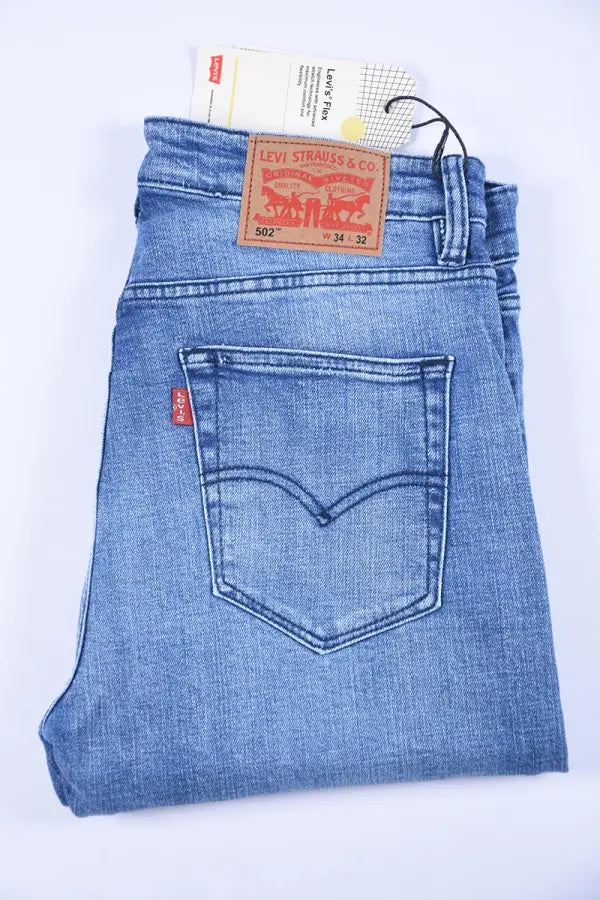 👖 Jean Levi’s – Coupe Normale Couleurs : Noir · Bleu foncé · Bleu clair · Brut · Gris