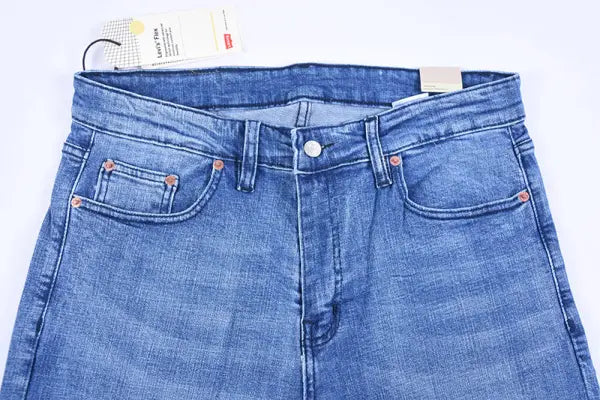 👖 Jean Levi’s – Coupe Normale Couleurs : Noir · Bleu foncé · Bleu clair · Brut · Gris