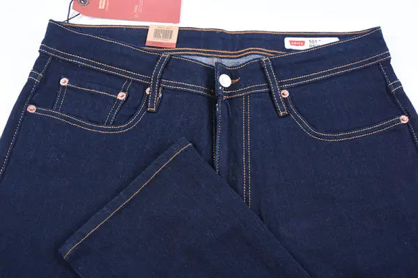 👖 Jean Levi’s – Coupe Normale Couleurs : Noir · Bleu foncé · Bleu clair · Brut · Gris