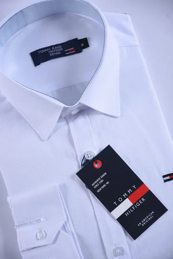 👔 Chemise Tommy – Oxford Coton Piqué Couleurs : Noir · Blanc · Gris clair · Bleu roi