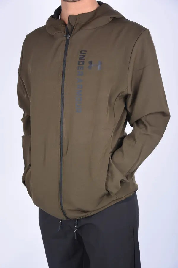 🧥 Survêtement Under Armour “Scuba” – Vert / Noir