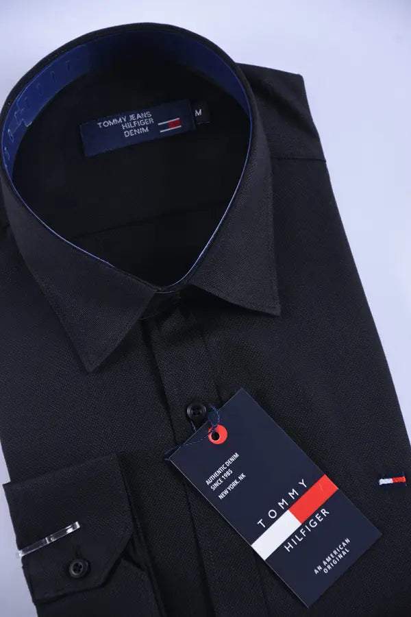 👔 Chemise Tommy – Oxford Coton Piqué Couleurs : Noir · Blanc · Gris clair · Bleu roi